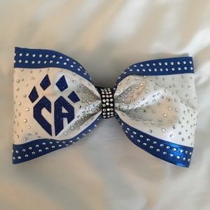 Cheer Athletics Tailess Bow